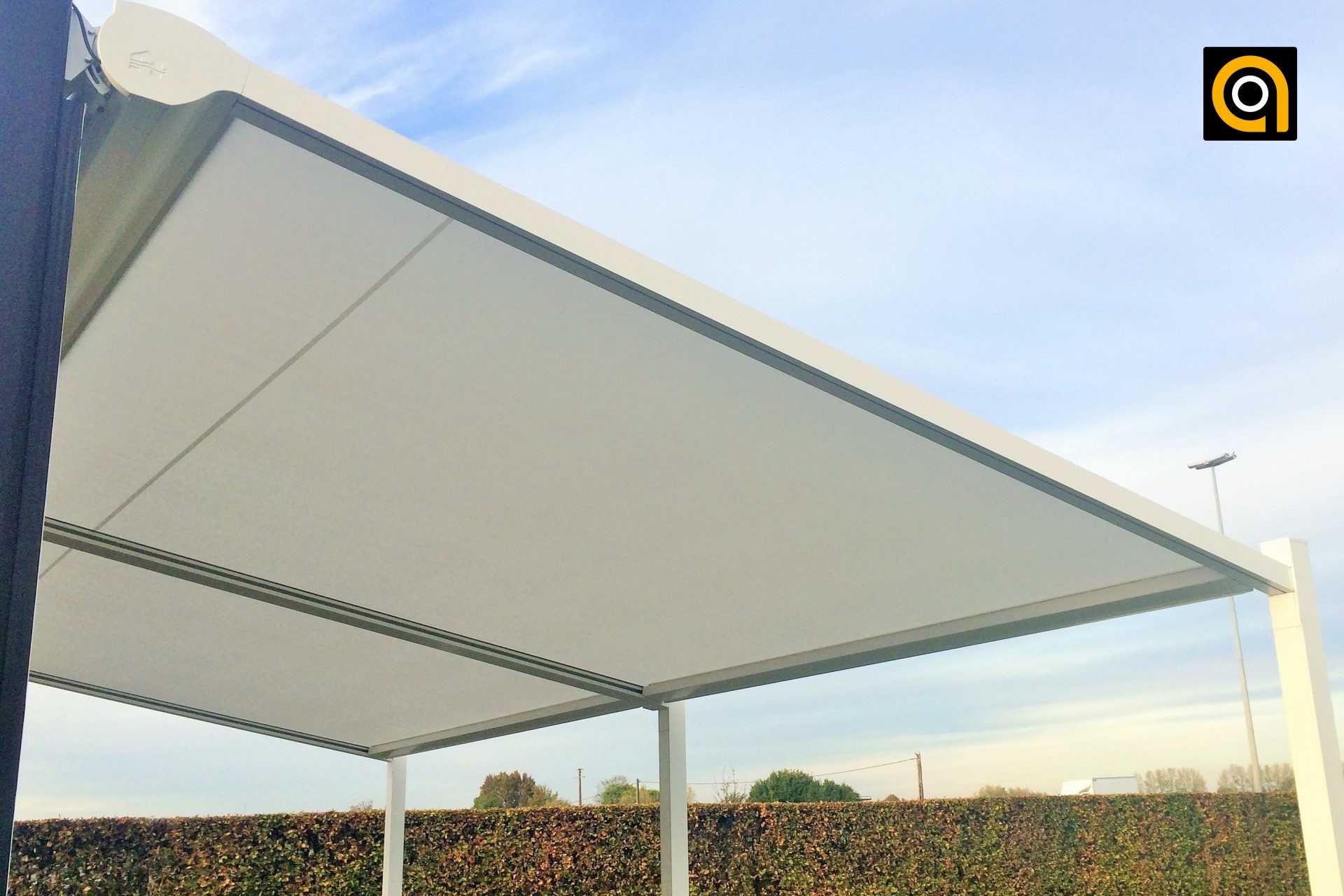 Lapure vászontetős pergola